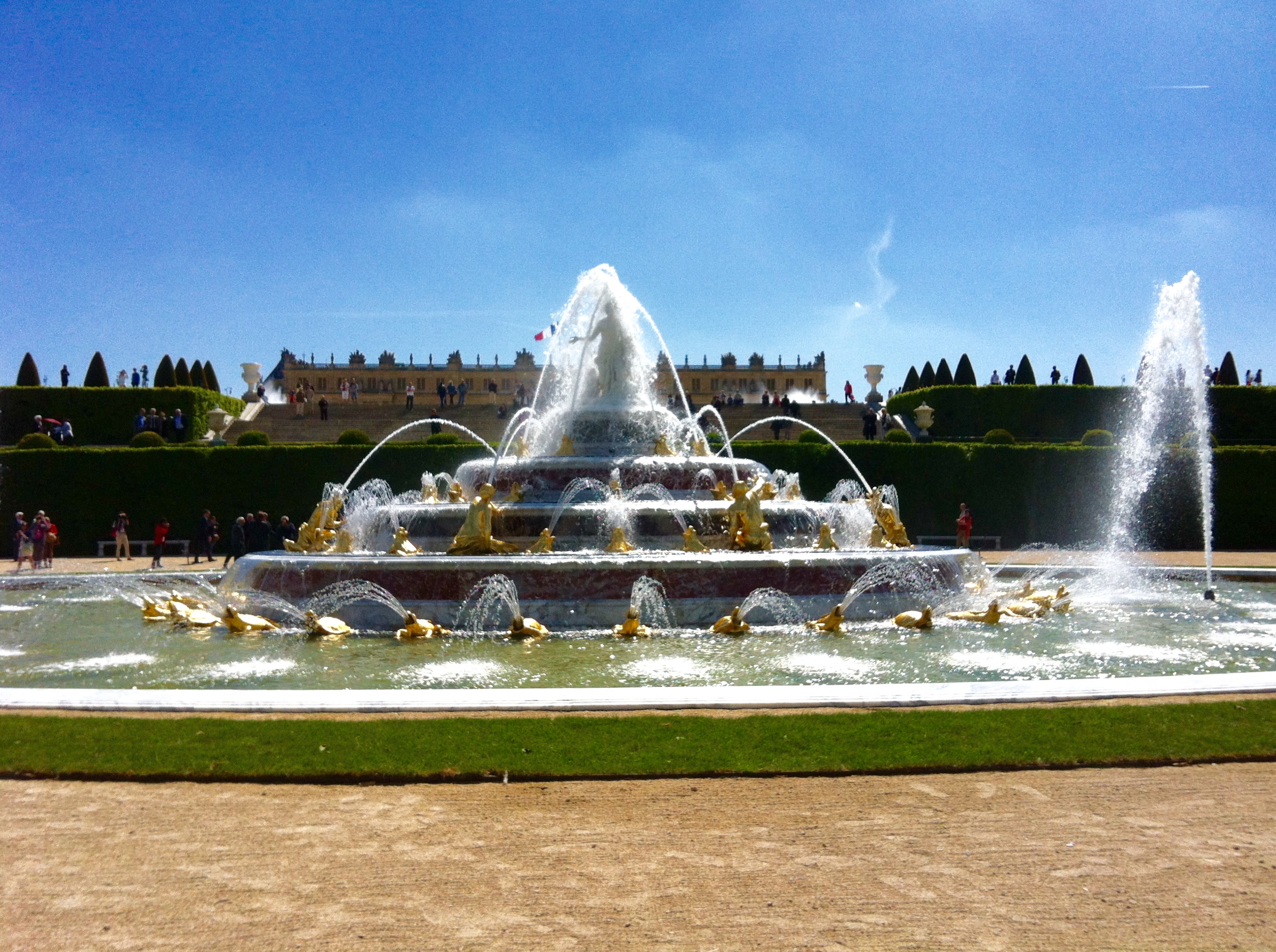 Latona fountain's inauguration in Versailles ArtLuxury